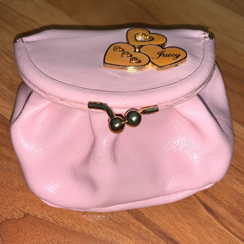 NWT Original Juicy Couture Cosmetic Kisslock Pouch
